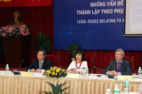 Scholars discuss East Sea ruling