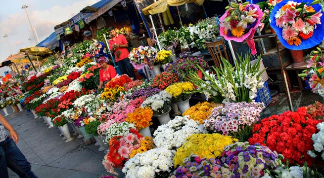 Flowers abundant on Women’s Day, prices stable