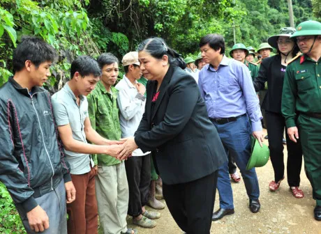 Post-flood support for Hoa Binh, Yen Bai