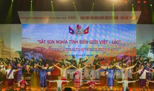 Vietnam, Laos border guards hold joint patrol