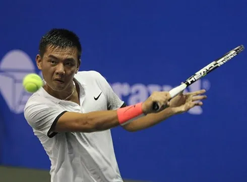Top VN tennis player rises three spots in world rankings