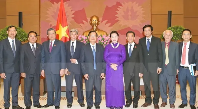 NA Chairwoman Nguyen Thi Kim Ngan receives Lao officials