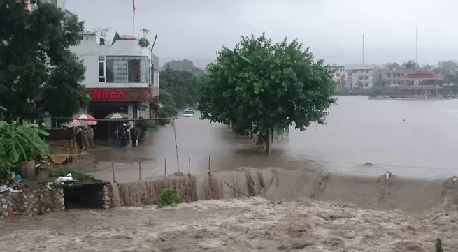 Flood damages estimate at more than 96 billion VND