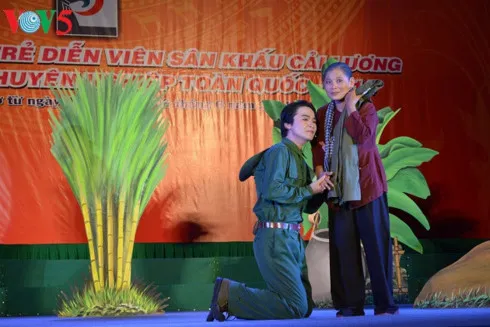 Youngsters show off talent in performing Cai Luong (Reformed opera)