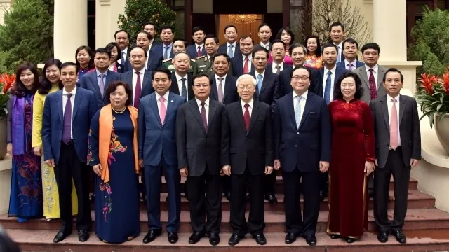 Party leader wishes Hanoi a successful New Year