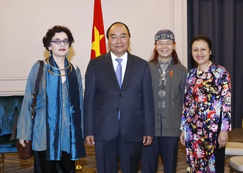 PM meets overseas Vietnamese in the US