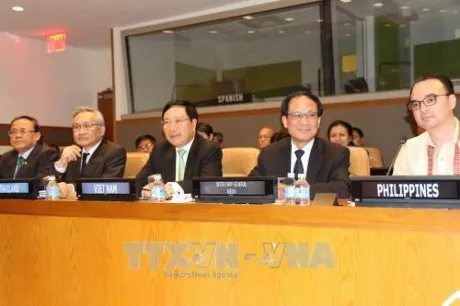 FM Pham Binh Minh highlights ASEAN’s central role in New York