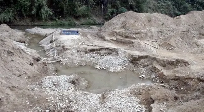 Decree imposes fines on minerals, water resources violations