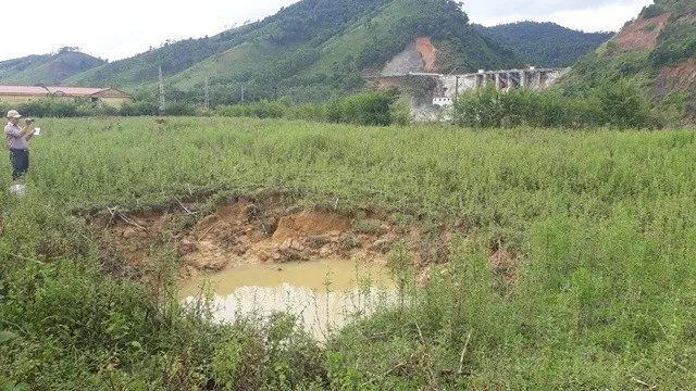 10 sinkholes appear near Quảng Bình power plant