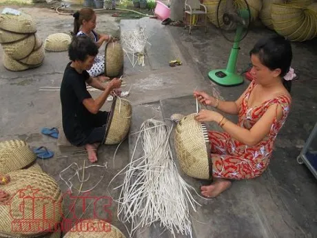 Vocational training aids City rural folk