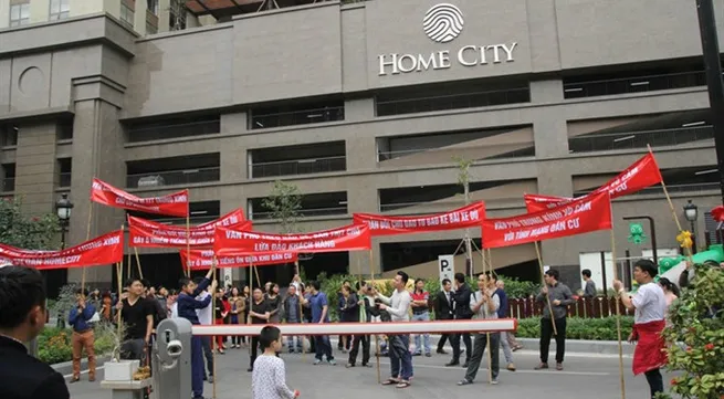 HN, HCMC asked to report apartment disputes