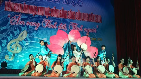 Festival celebrates song, dance of southern Vietnam