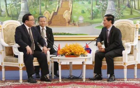 Hanoi, Phnom Penh urged to promote partnership