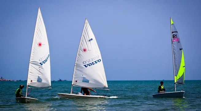 Fishermen find alternative job in sailing centre