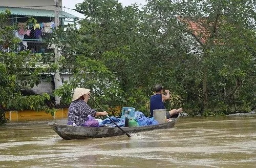 Villagers get help after landslide