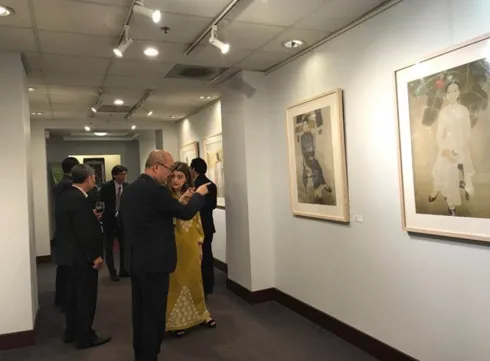 Vietnamese paintings on show in US