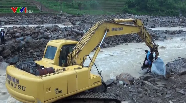 Flash flood devastates Son La province