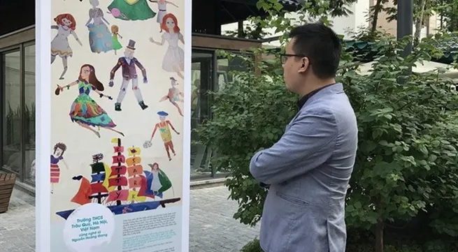 Student art display on Book Street explores UK rivers