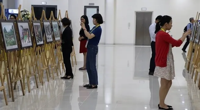 APEC 2017: Photo exhibition features Vietnam land, people