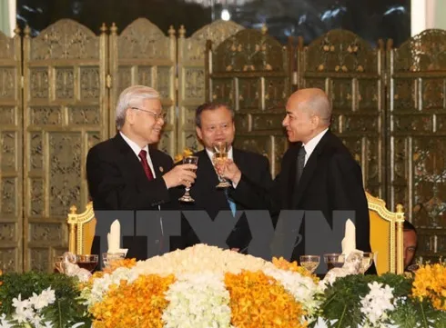 Cambodia - Vietnam friendship enhanced