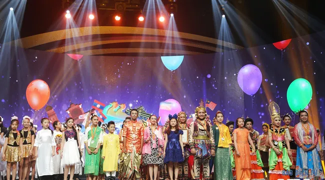 ASEAN+ children festival opens in Hanoi