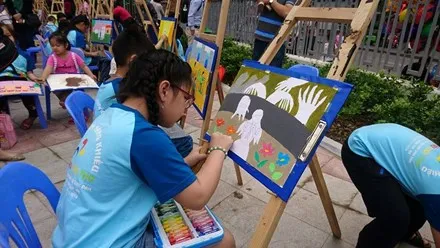 Art event advocates protection of children from sexual abuse