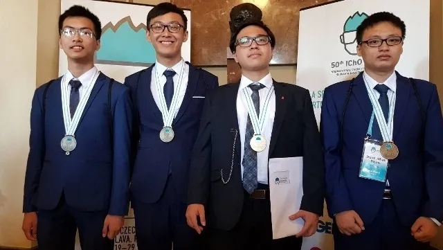 Vietnam wins gold at 2018 International Chemistry Olympiad