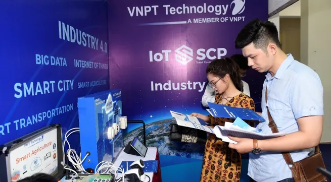 IT Techmart 2018 kicks off in Hanoi