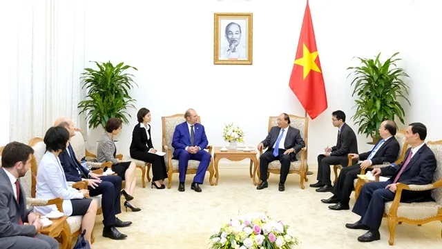 PM wishes Italian insurer success in Vietnam