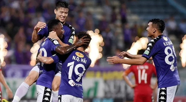 Hanoi FC extend league point record, XSKT Can Tho pocket crucial win