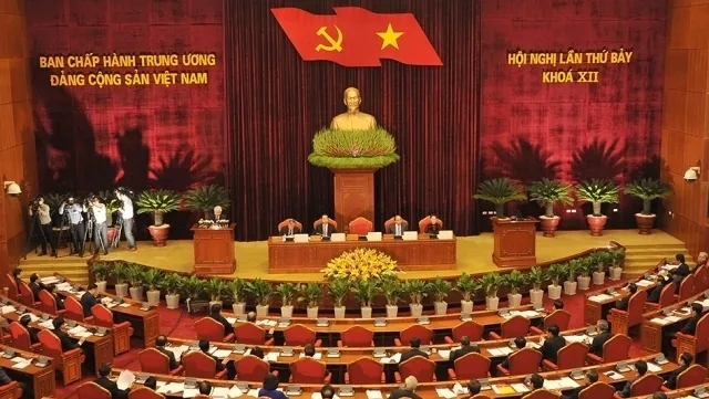 CPVCC reviews personnel scheme, salary policy, social insurance