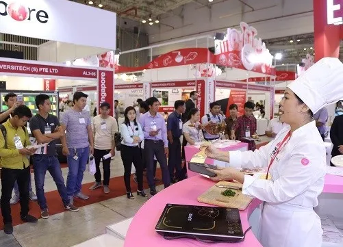 Food & Hotel Hanoi 2018 kicks off