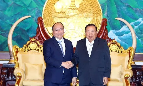 Vietnamese Prime Minister meets with Laos’ Party, parliamentary leaders