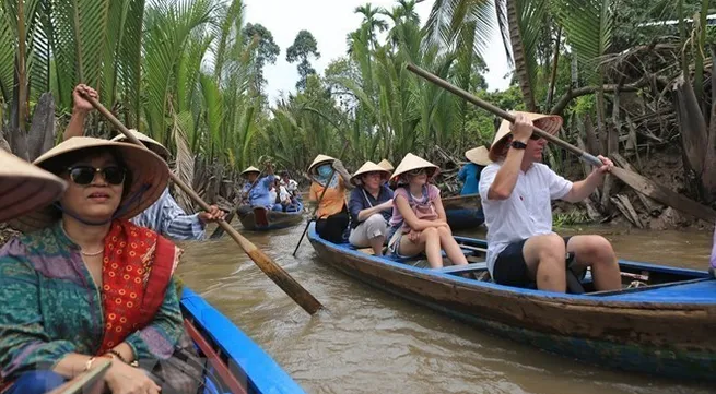 Vietnam to rank tour guides for the first time