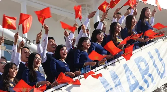 Southeast Asia-Japan youth ship arrives in HCM City