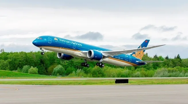 Vietnam Airlines wins big at World Travel Awards