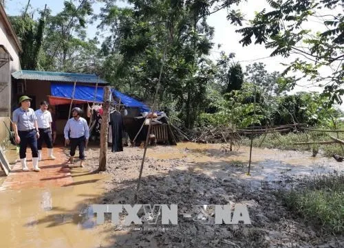 Thanh Hoa supports flood-hit residents after storm