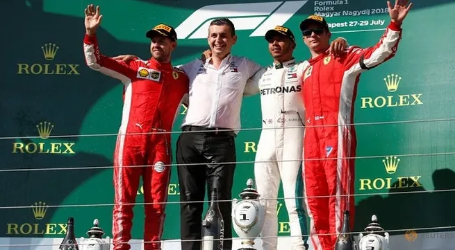 Hamilton wins in Hungary to stretch F1 title lead