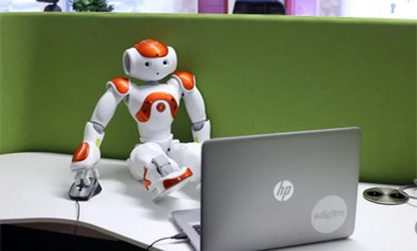 Finnish school trials robot educators