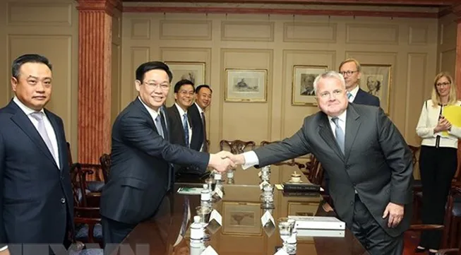 US officials reiterate respect for all around ties with Vietnam