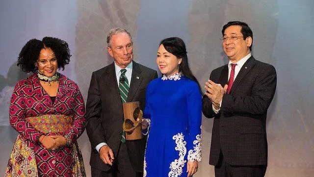 Vietnam wins international award for tobacco control