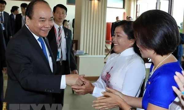 PM meets Vietnamese Cambodians in Cambodia