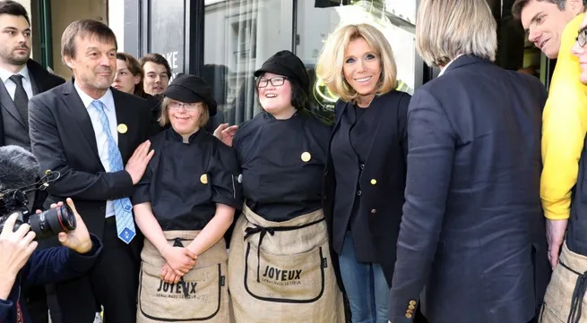 Restaurant run by staff with disabilities opens in Paris