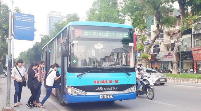 Hanoi bus ridership recovers following service improvements