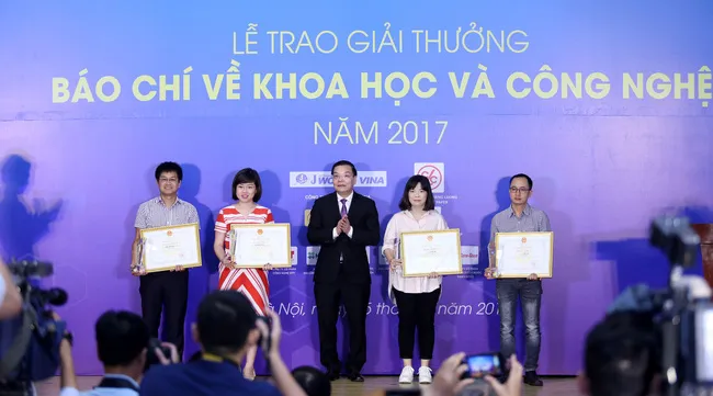 VTV won awards on science and technology journalism