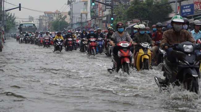 Return of high tide in HCMC