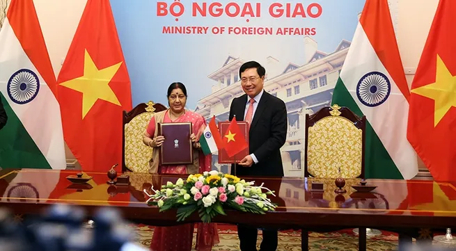 Vietnam, India hold 16th Joint Committee’s meeting in Hanoi