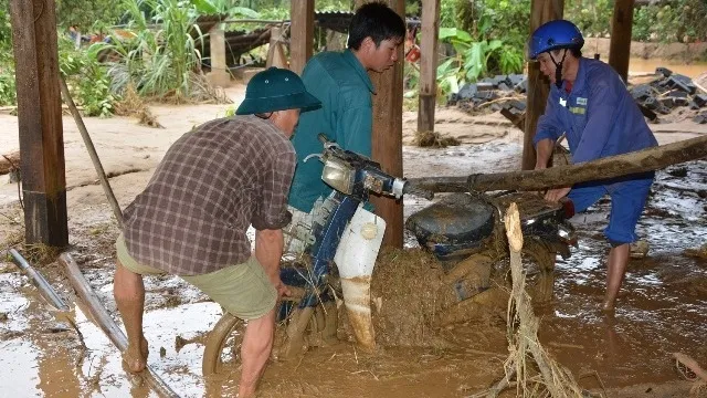 Vietnam flood death toll rises to 19, many still missing