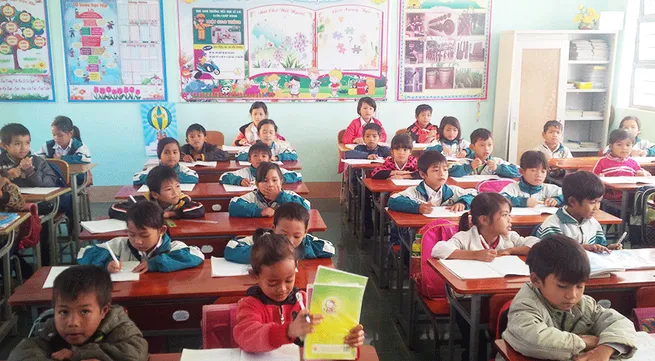 Gia Lai improves pre-school education