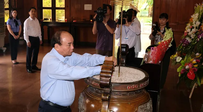 Anniversary of war invalids and martyrs day commemorated